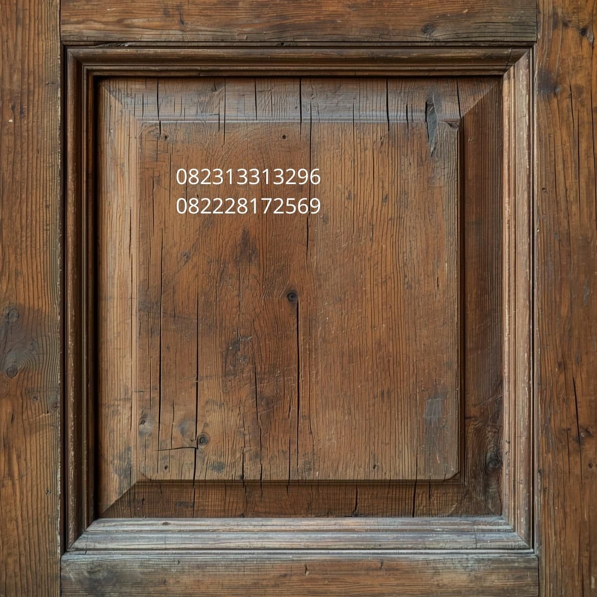 Pintu Kayu Surabaya